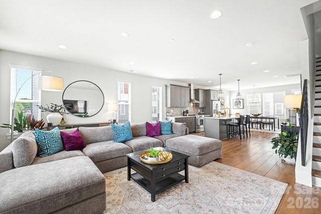 2032 Bryant Park Drive, Charlotte, NC 28208