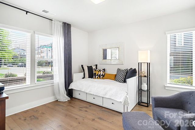 2032 Bryant Park Drive, Charlotte, NC 28208