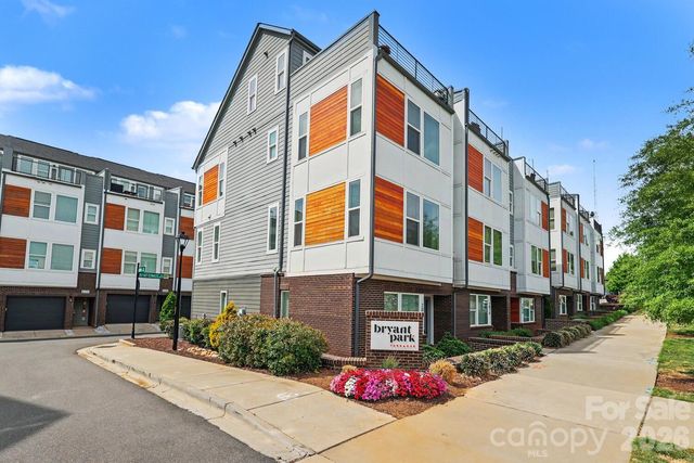 2032 Bryant Park Drive, Charlotte, NC 28208