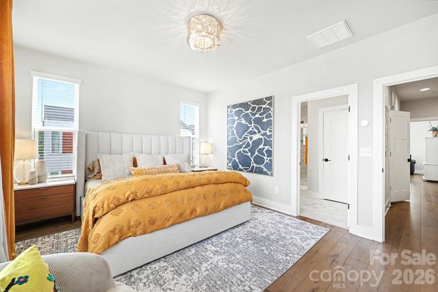 2032 Bryant Park Drive, Charlotte, NC 28208