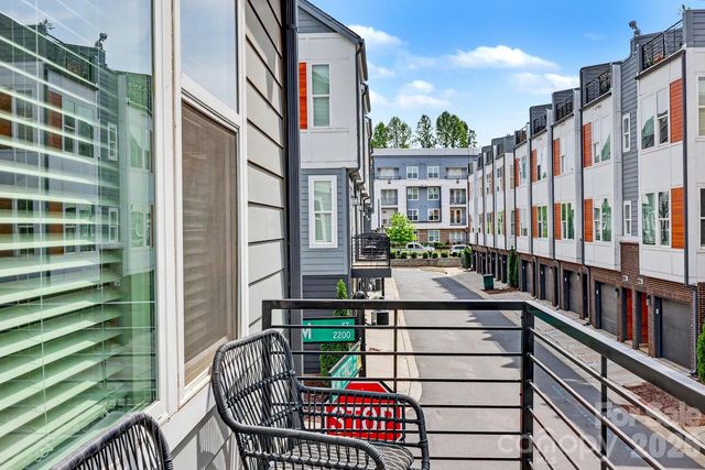2032 Bryant Park Drive, Charlotte, NC 28208
