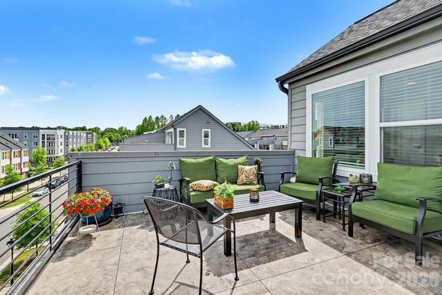 2032 Bryant Park Drive, Charlotte, NC 28208