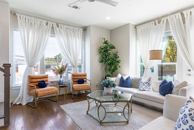 4914 Live Oak Street 10, Dallas, TX 75206
