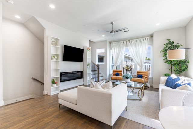 4914 Live Oak Street 10, Dallas, TX 75206