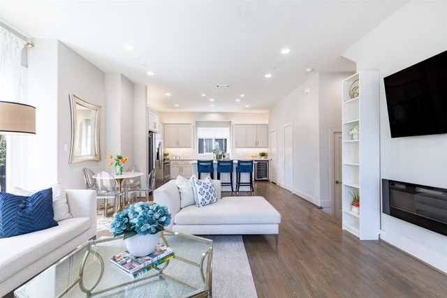 4914 Live Oak Street 10, Dallas, TX 75206