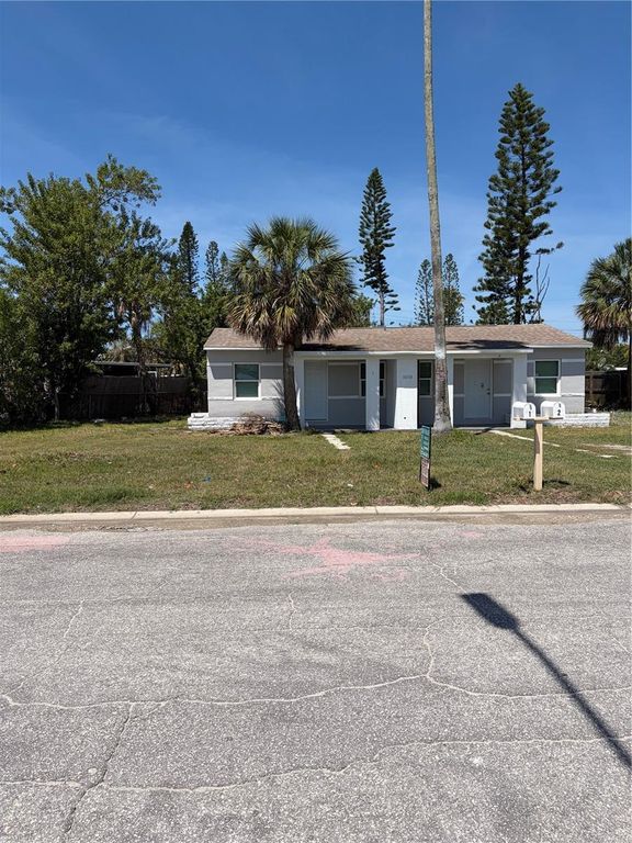 14016 E PARSLEY DRIVE 2, Madeira Beach, FL 33708
