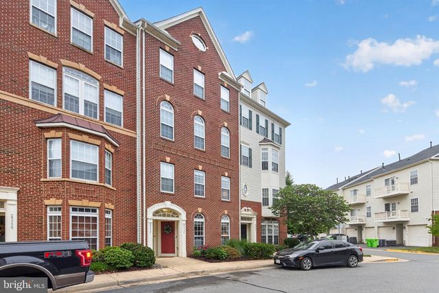 25335 CURIOSITY SQ, Aldie, VA 20105