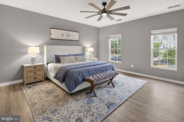 25335 CURIOSITY SQ, Aldie, VA 20105