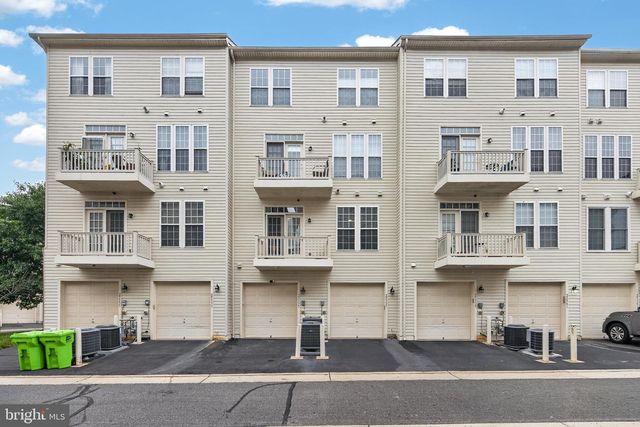 25335 CURIOSITY SQ, Aldie, VA 20105