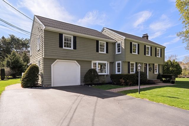 12 Cox Rd, Winchester, MA 01890