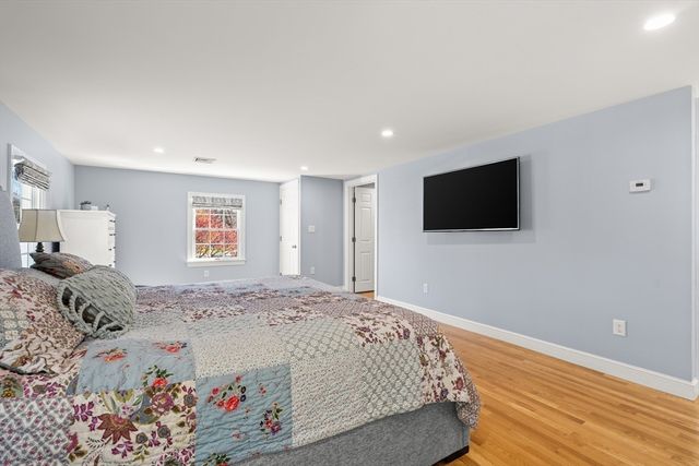 12 Cox Rd, Winchester, MA 01890