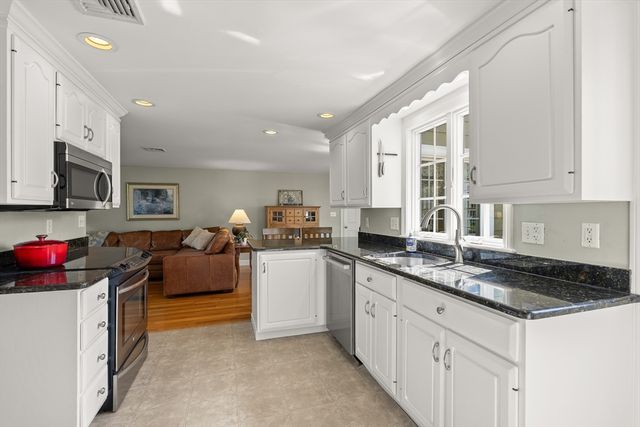 12 Cox Rd, Winchester, MA 01890