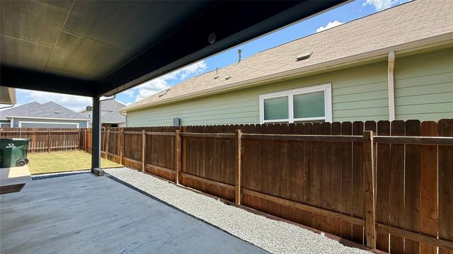 156 Zion DR, Kyle, TX 78640