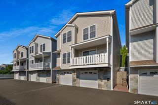 42 Highland Road 5, Stamford, CT 06902