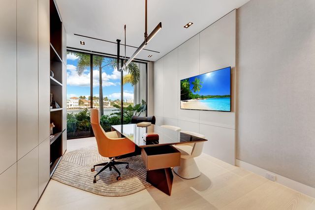 829 Orchid Drive, Boca Raton, FL 33432