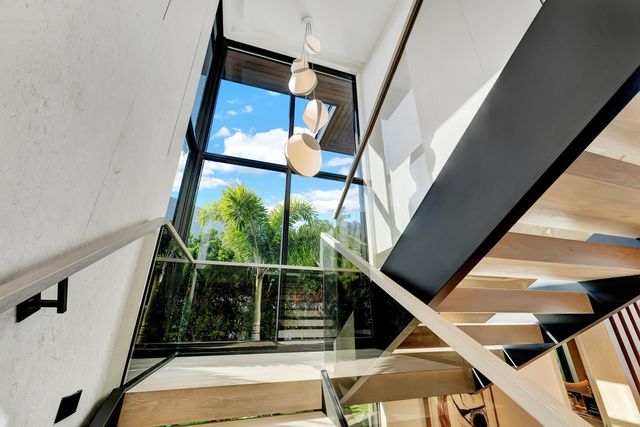 829 Orchid Drive, Boca Raton, FL 33432