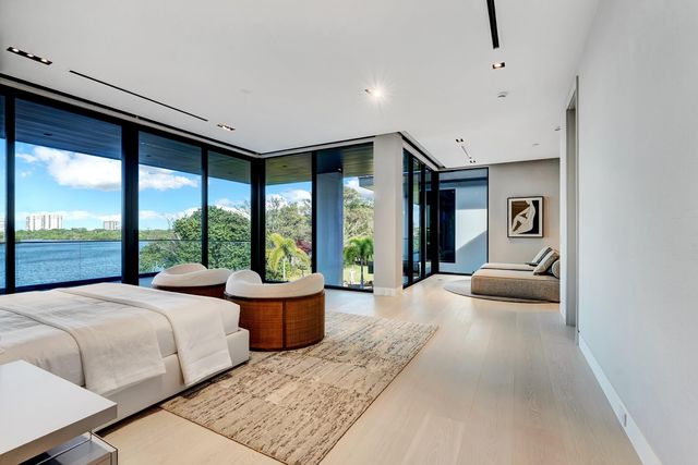 829 Orchid Drive, Boca Raton, FL 33432