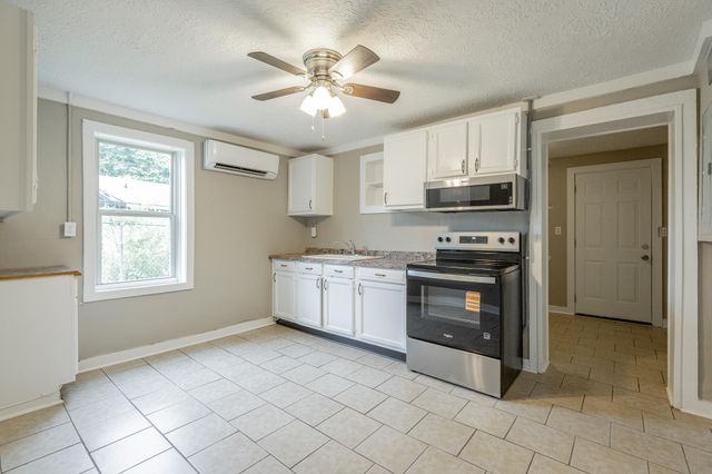 190 Sunset Drive, Trenton, GA 30752