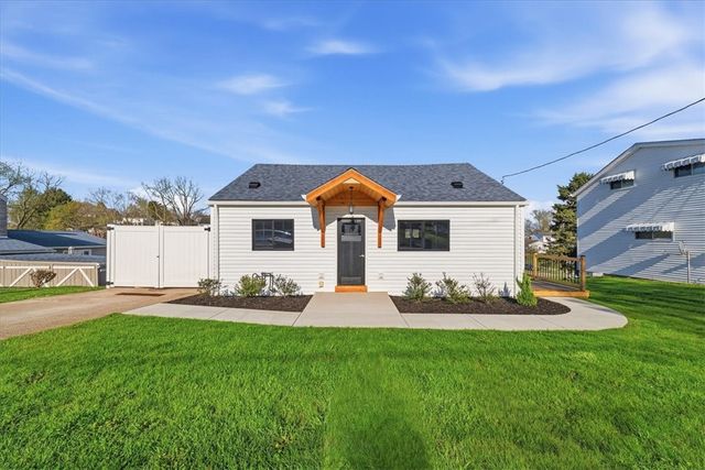 1216 Eckert Rd., Monaca, PA 15061