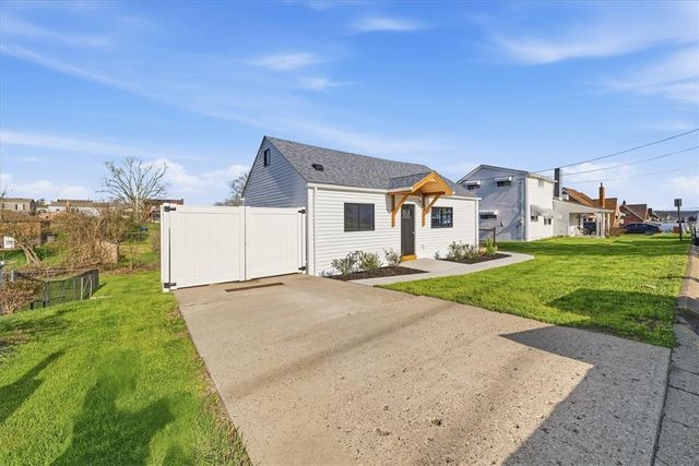 1216 Eckert Rd., Monaca, PA 15061