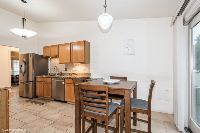 1146 Pheasant Trail, Carol Stream, IL 60188