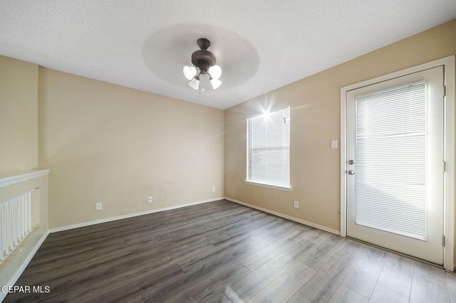 10933 Bullseye Street, El Paso, TX 79934