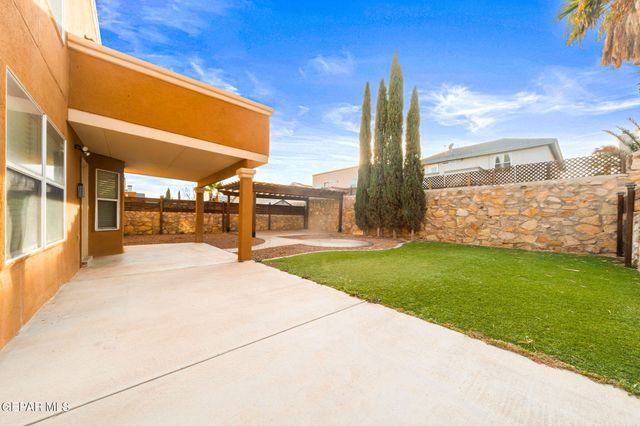 10933 Bullseye Street, El Paso, TX 79934