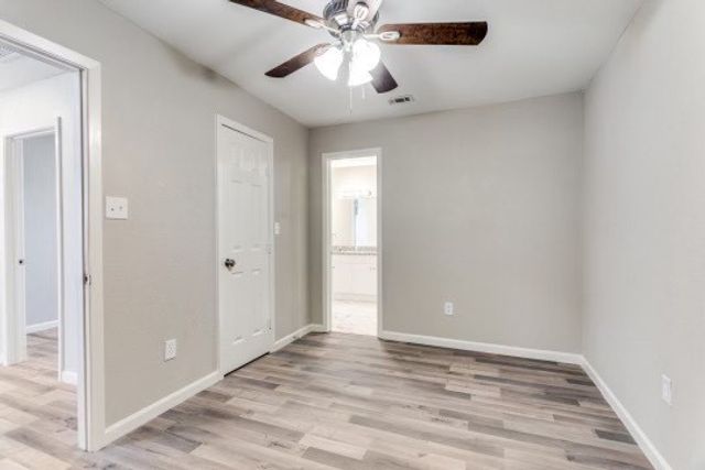 456 Little Valley Court, Fort Worth, TX 76108