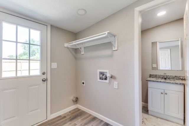 456 Little Valley Court, Fort Worth, TX 76108