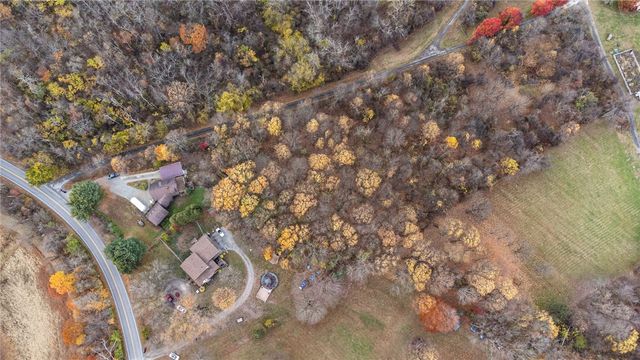 603 Forbes Trail Rd, Hempfield Twp, PA 15601