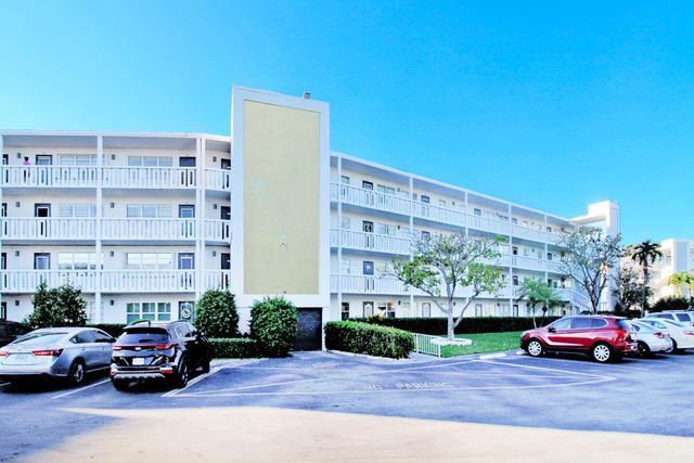 4007 Ellesmere A 4007, Deerfield Beach, FL 33442