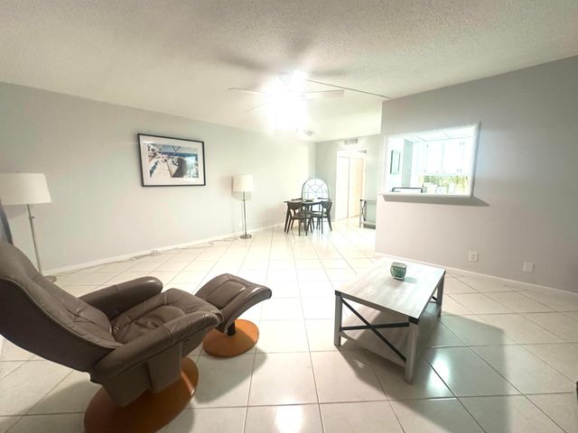 4007 Ellesmere A 4007, Deerfield Beach, FL 33442