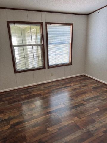 1605 Rowland Drive, Summerton, SC 29148