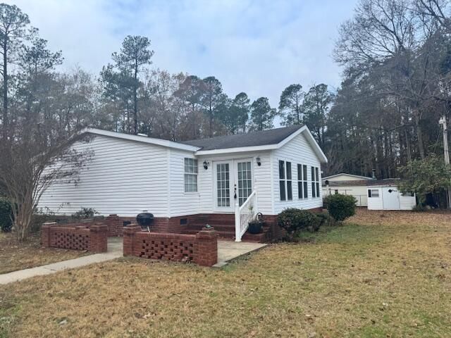 1605 Rowland Drive, Summerton, SC 29148