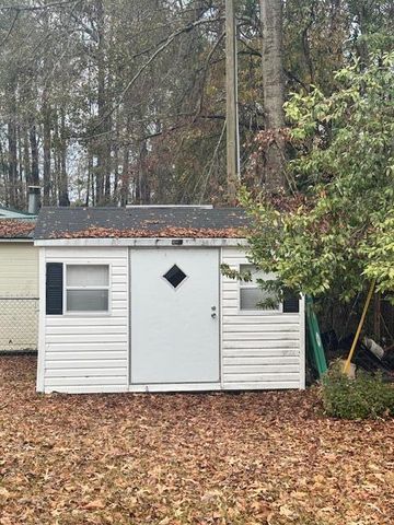 1605 Rowland Drive, Summerton, SC 29148