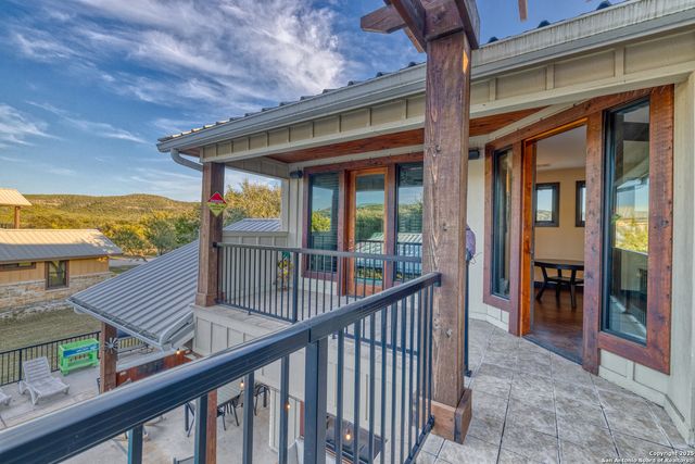 236 Tequila Sunrise, Concan, TX 78838