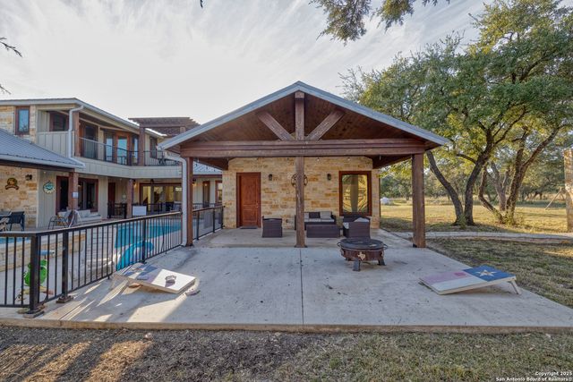 236 Tequila Sunrise, Concan, TX 78838