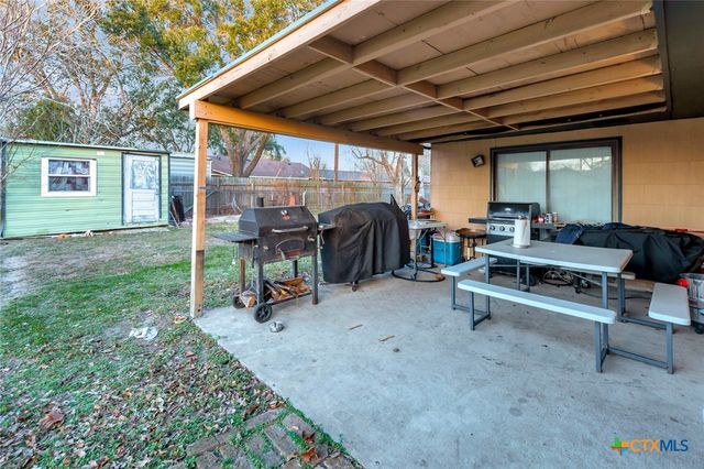 526 Fairmont Street, Port Lavaca, TX 77979