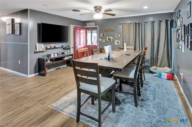 526 Fairmont Street, Port Lavaca, TX 77979