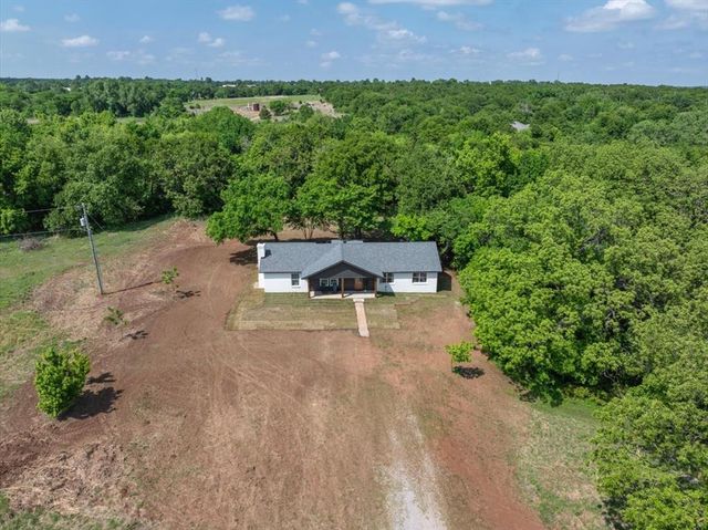 27280 County Line Avenue, Blanchard, OK 73010