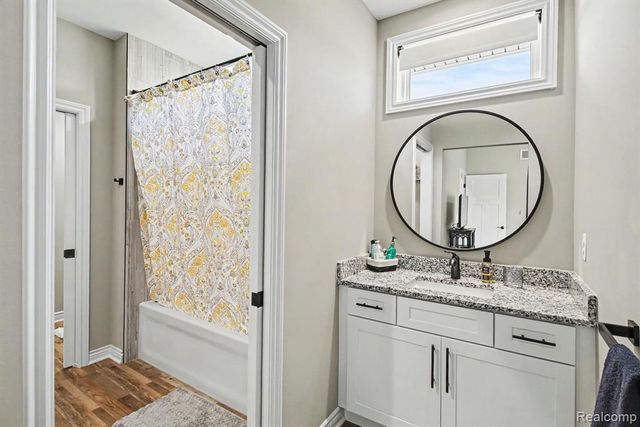 4112 Prairie Rose Drive, Howell, MI 48843