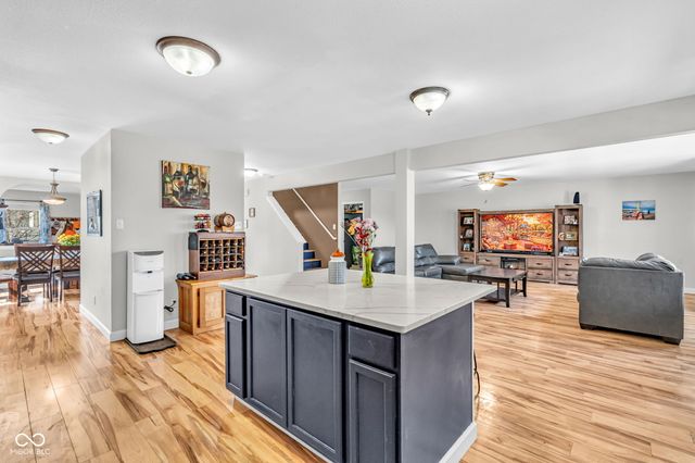 11417 N Meadowbend Drive, Monrovia, IN 46157