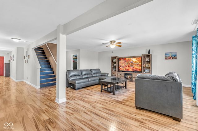 11417 N Meadowbend Drive, Monrovia, IN 46157