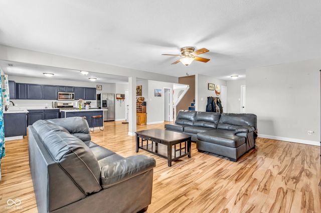 11417 N Meadowbend Drive, Monrovia, IN 46157