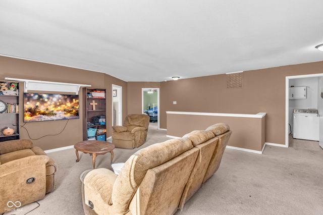 11417 N Meadowbend Drive, Monrovia, IN 46157