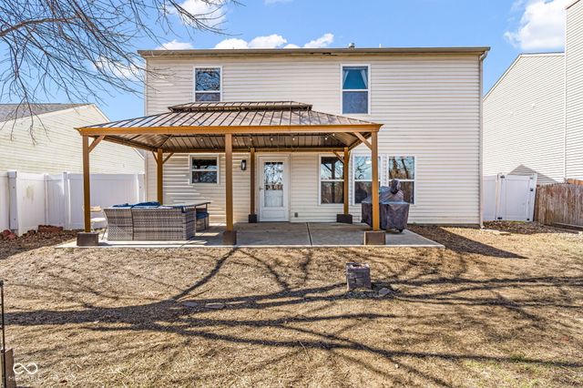 11417 N Meadowbend Drive, Monrovia, IN 46157