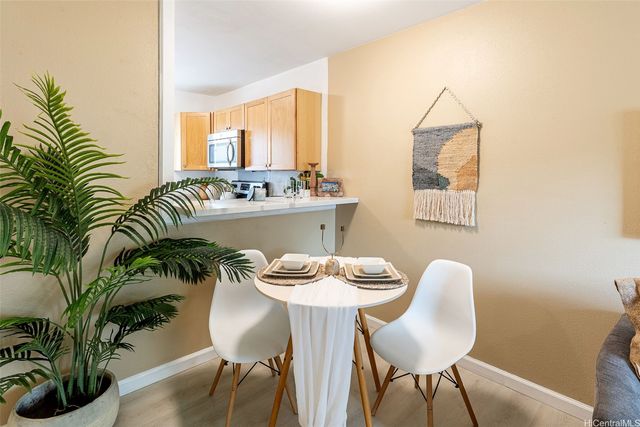 91-1143 Kamaaha Loop 17B, Kapolei, HI 96707