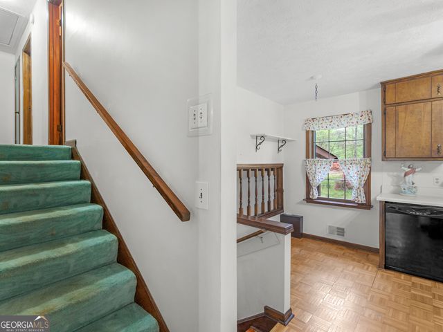 2177 Kings Mountain Drive NE, Conyers, GA 30012