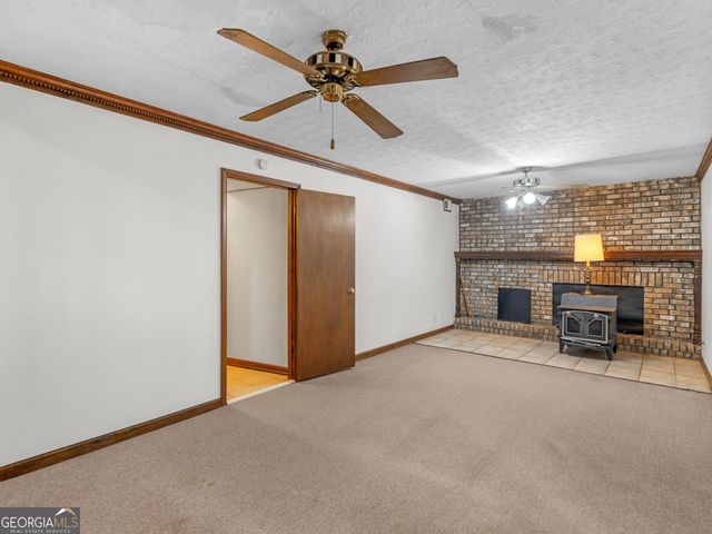 2177 Kings Mountain Drive NE, Conyers, GA 30012