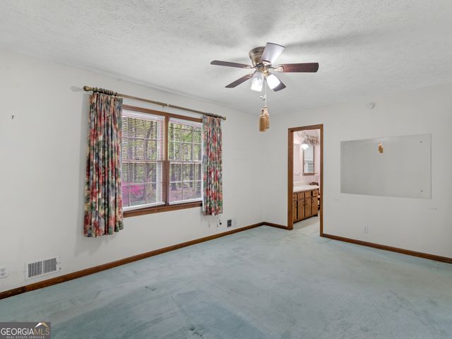 2177 Kings Mountain Drive NE, Conyers, GA 30012